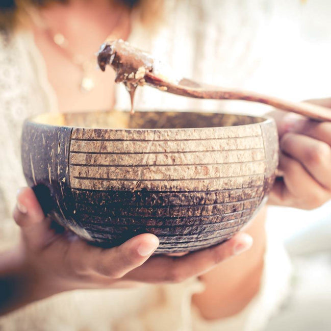 Eco-friendly Coconut Bowls & Spoons Set of 4